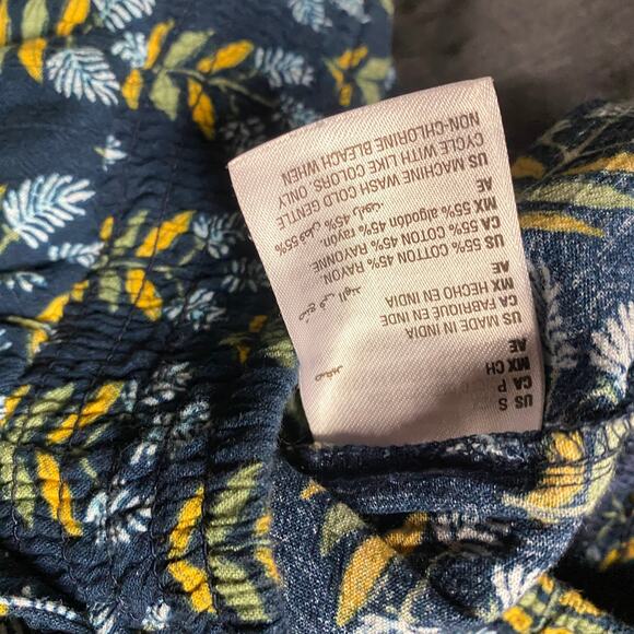 Style & Co Navy Blue Floral Wide Leg Cropped Pants Women's Size Small - Picture 7 of 7